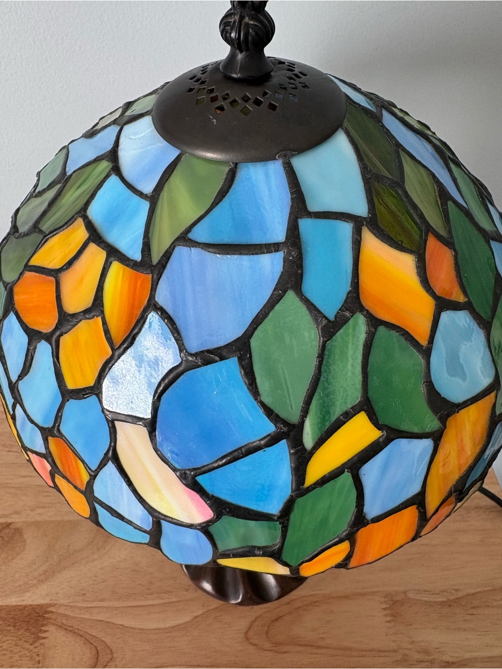 Stained Table Lamp - Multicolor Tiffany-Style Home Art (Not glass) - Picture 2 of 14